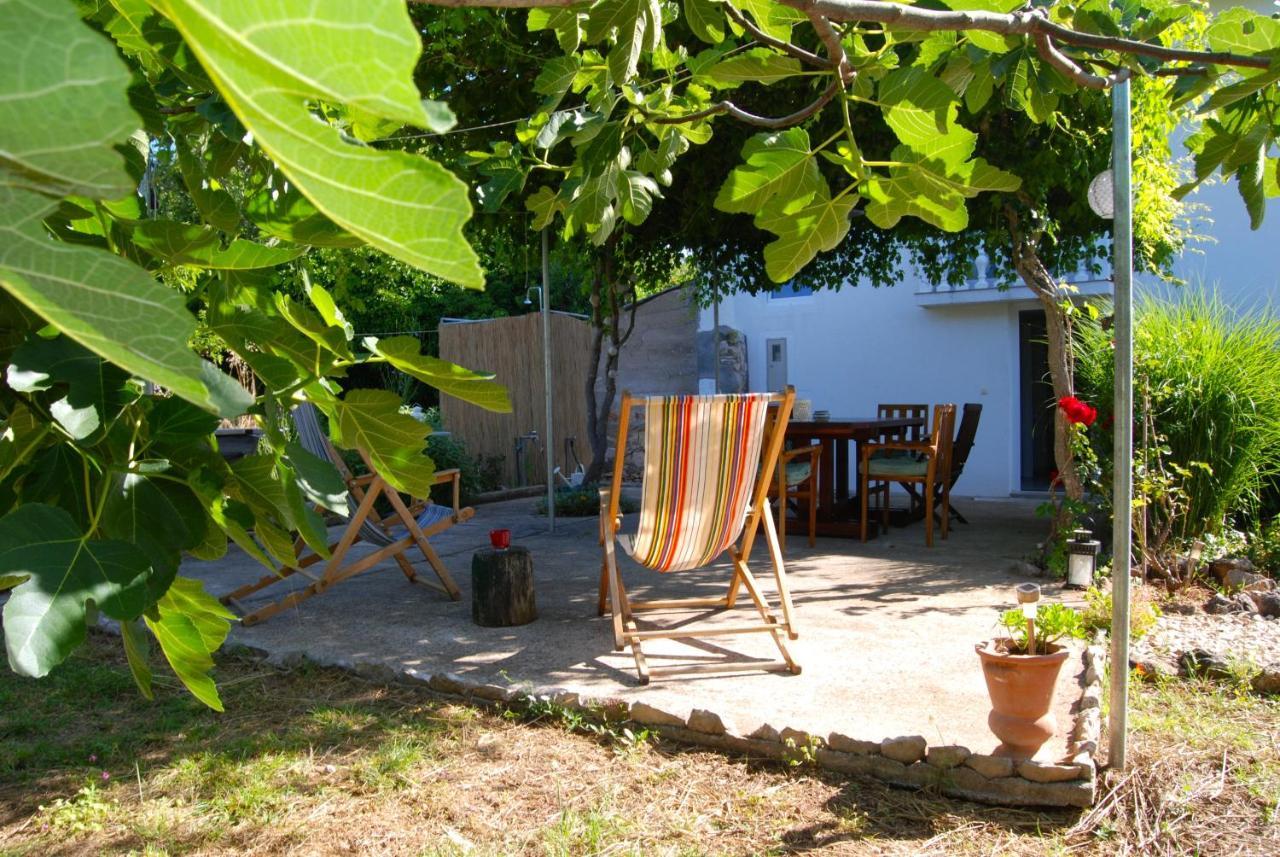 Rustic Holiday Home Miketa Lukoran Exterior foto